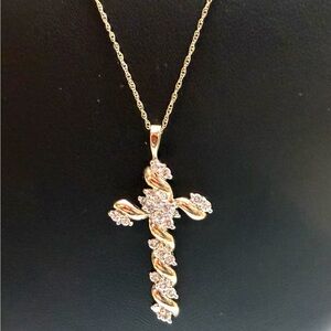 10K Yellow Gold .37ctw Natural Diamond Cross Pendant Necklace